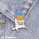 bijou pin's chat astronaute