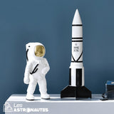 statuette astronaute